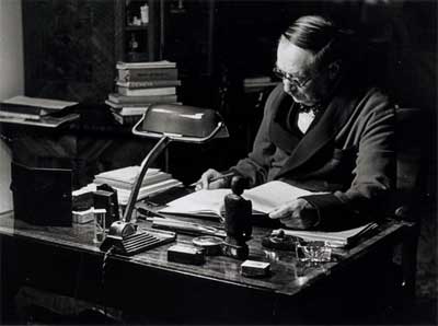 H.G. Wells