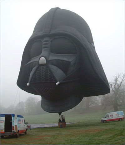 star-wars-balloon.jpg