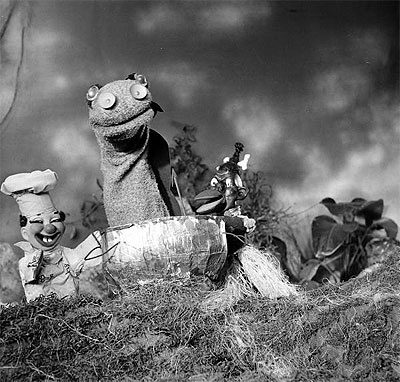 Beany & Cecil TV Show Puppets - April 04, 1950 - Photo by Allan Grant