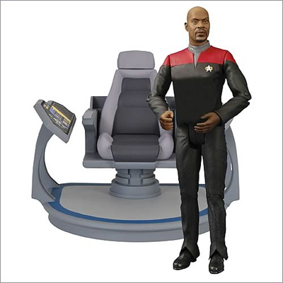Star Trek Deep Space Nine Sisko Command Chair Figure