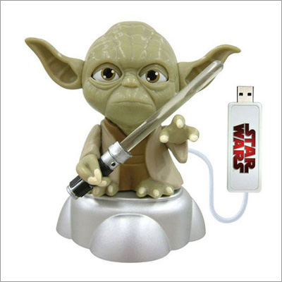 USB Yoda with Illuminated Light Saber