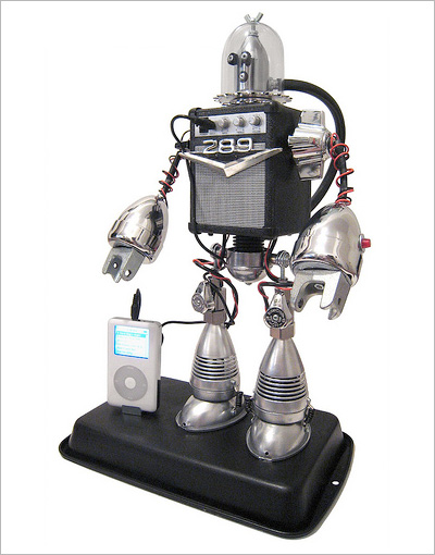 Speaker Bot by Lipson Robotics/David Lipson