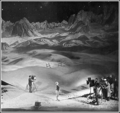 Frau Im Mond: On the set of the moon