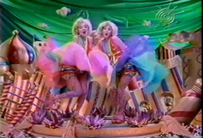 Nissin commercial from 1998 Nissin commercial from 1998