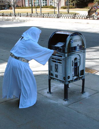 R2-D2 Mailbox Receives Princess Leia's Message