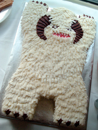 Wampa Cake