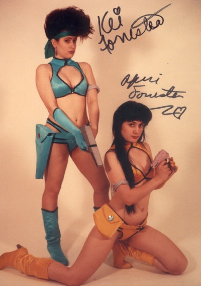 Dirty Pair retro cosplay