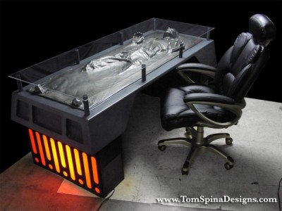 Han Solo carbonite desk