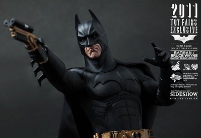 Hot Toys Bruce Wayne in Batsuit 4