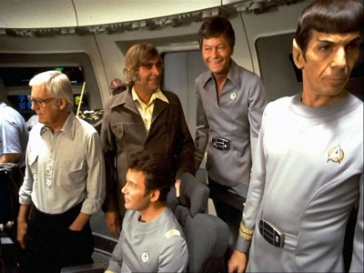 Gene Roddenberry and cast