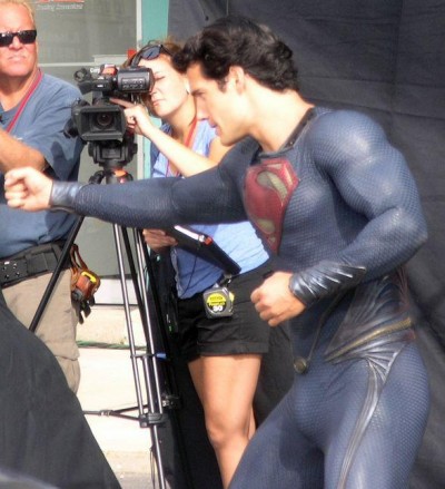 superman-man-of-steel-set-photo-costume-henry-cavill-03